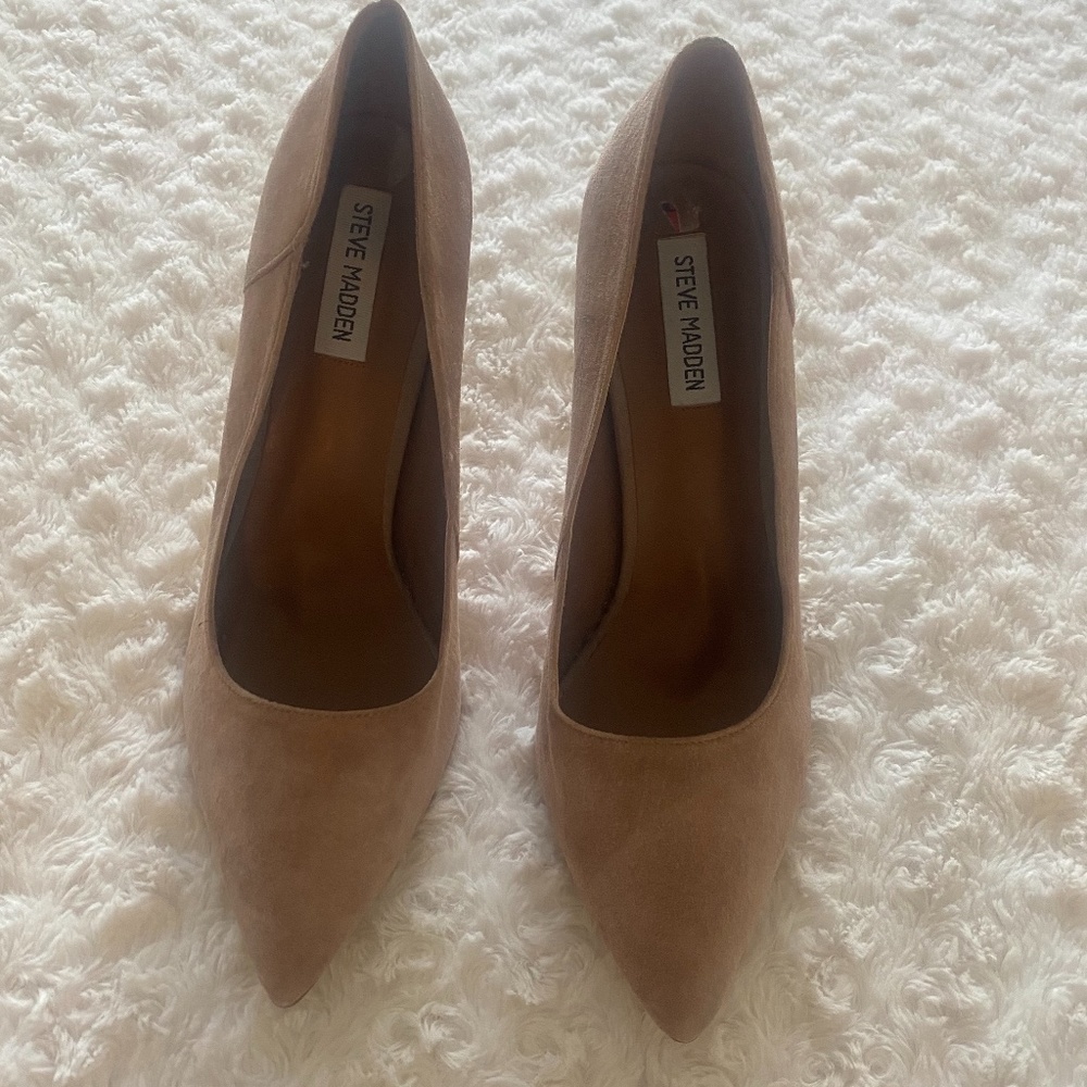 Steve Madden suede heels 🤎 size 9